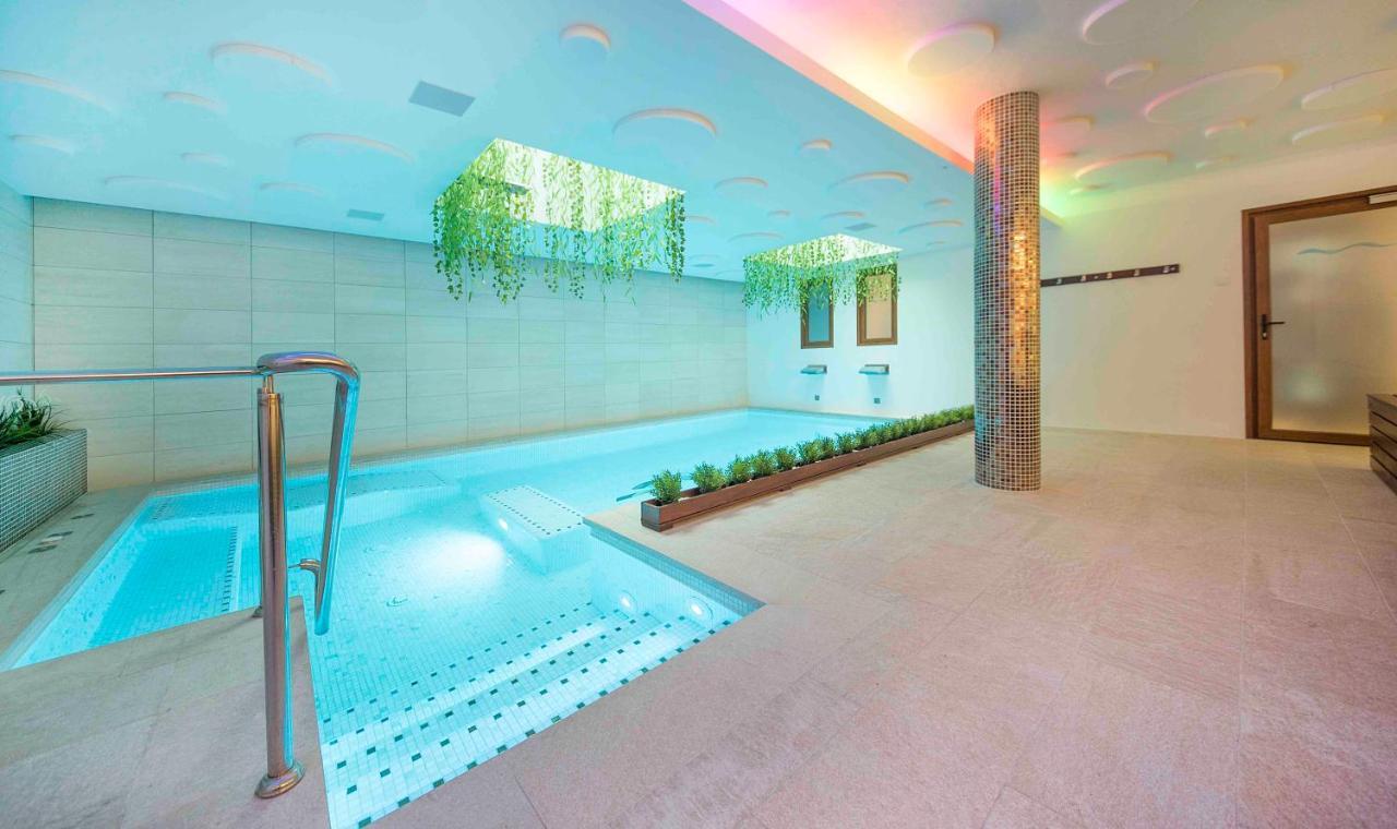 Sono & Spa - Adults Only La Garriga Dış mekan fotoğraf